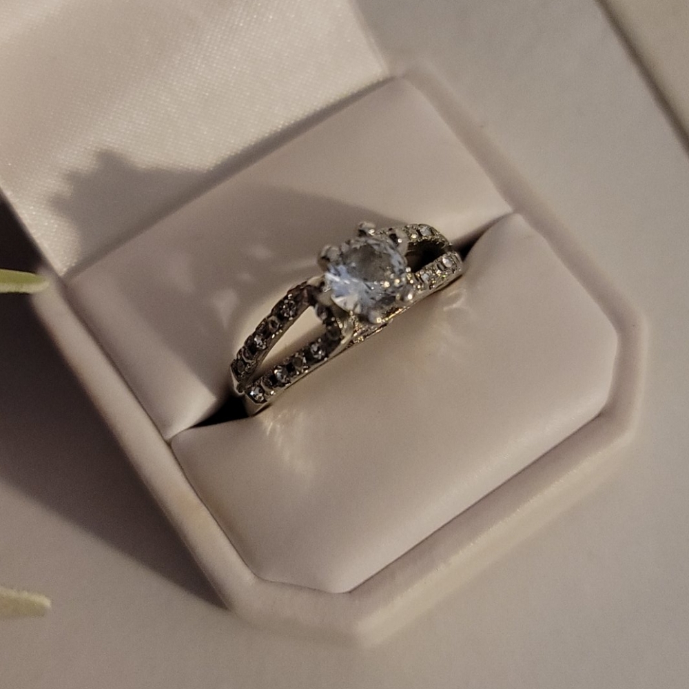 Wedding ring set sterling silver plated sz 10 - Picture 6 of 11